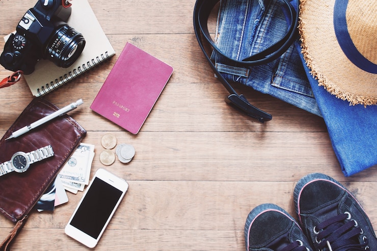 luxury travel gear list
